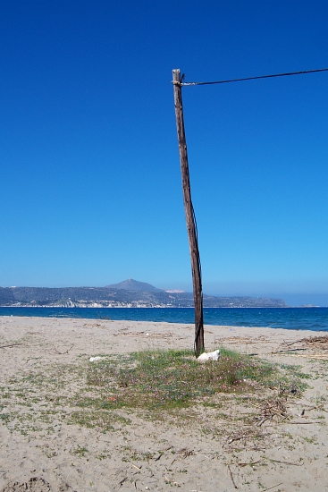 100_2164 small Kyani Akti Beach.jpg - 160942 Bytes